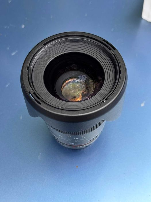 Обектив Samyang 35mm f/1.4 AS UMC - Nikon F КАТО НОВ / ОСТРА БРОЙКА