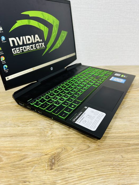 HP Gaming Core i5-10 Gen+GTX1650 Мощный, Премиум игравой ноутбук