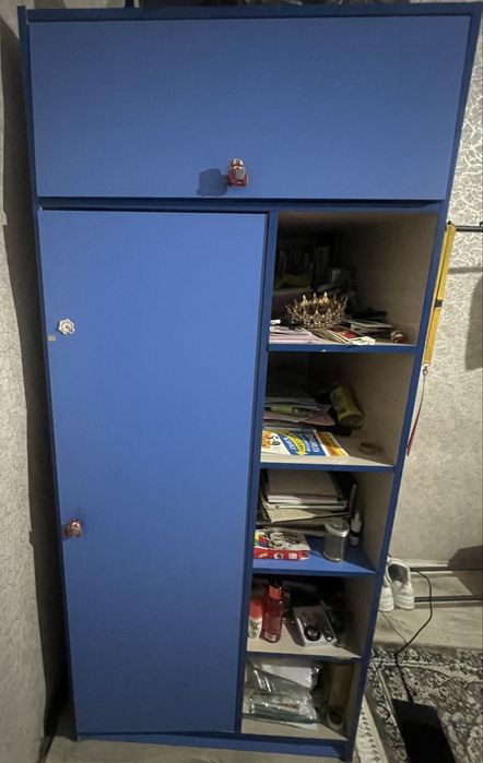 Двухтъярусную кровать со шкафом