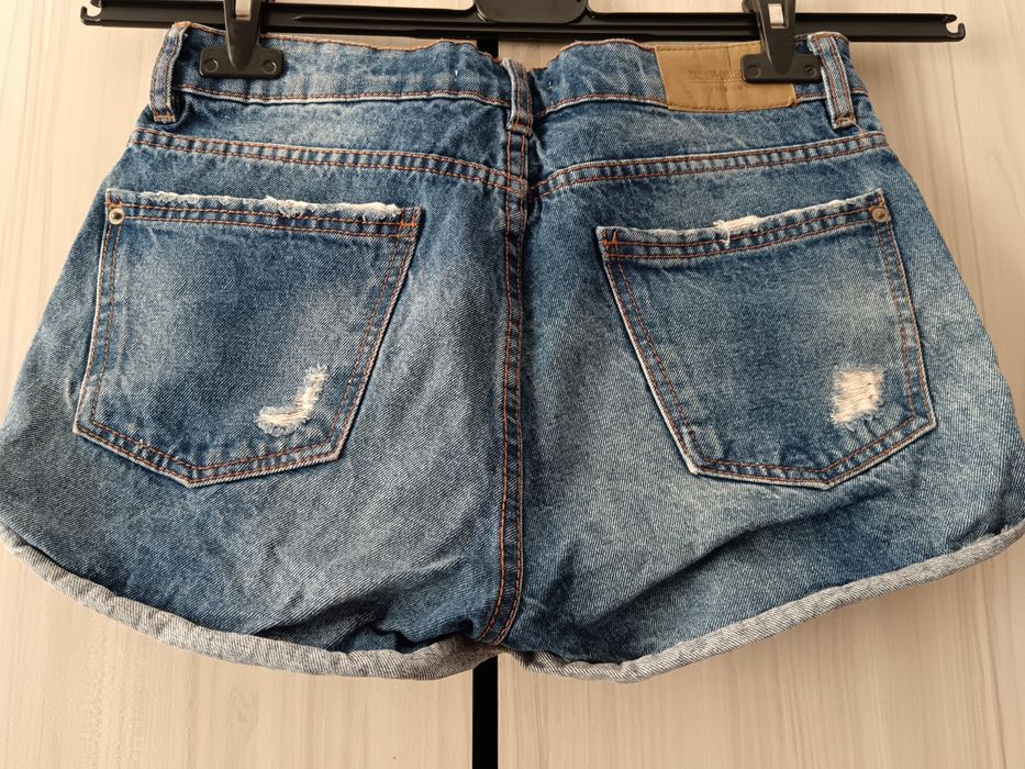 Къси дънкови панталонки