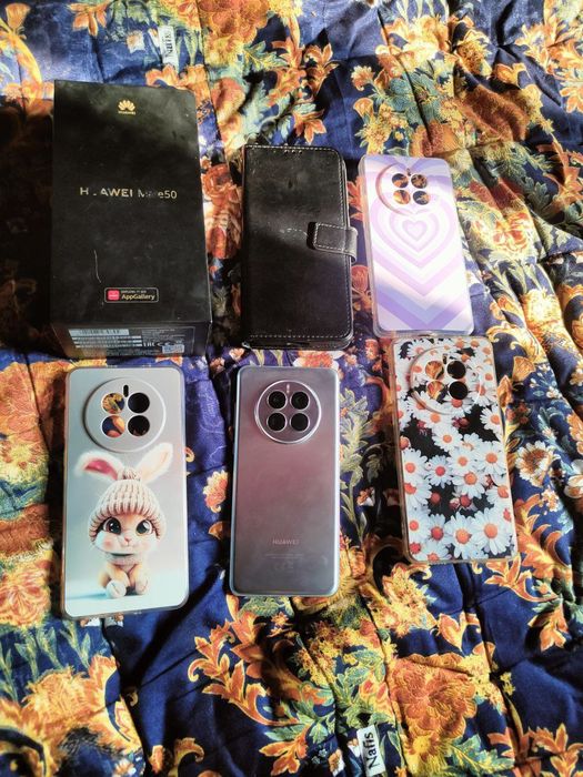 Huawei mate 50 
Pratsesor snebdregn 8+Gen1
Hotira 8+8/256
Oyinl