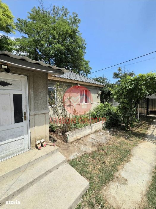 Casa 2 Camere cu Teren 1000 mp, Langa Pensiunea Laguna Vadu