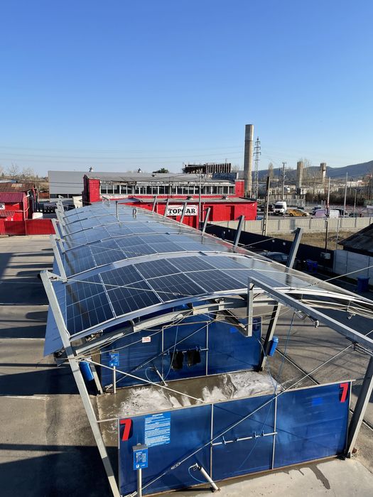 Montaj panouri fotovoltaice ( solare )