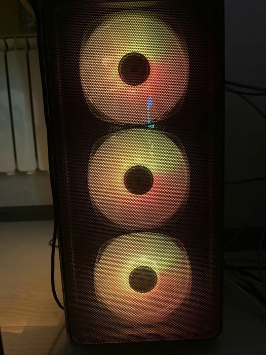 Kompyuter srochna sotiladi Ideal