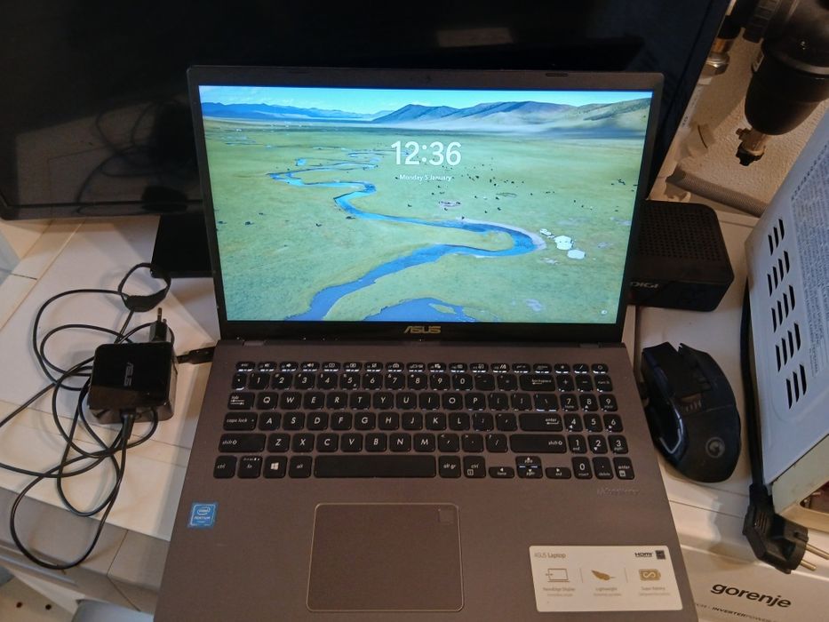 Laptop ASUS X509MA cu procesor Intel Pentium Silver N5030, 15.6", HD,