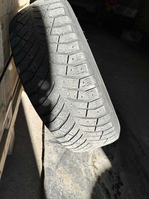 Продам шины MICHELIN