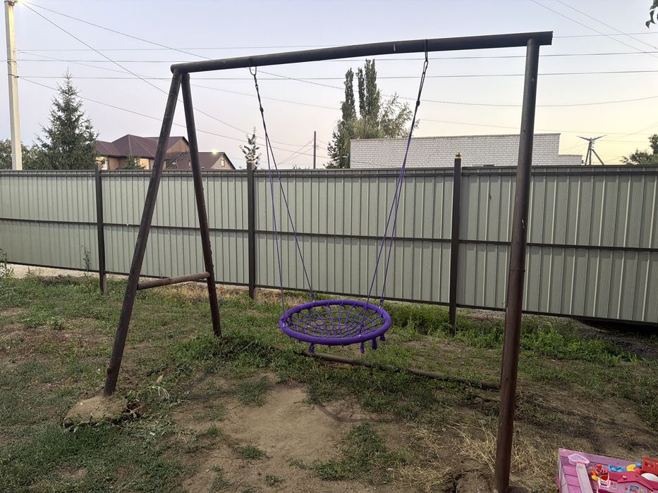 Продам качелю ручной работы