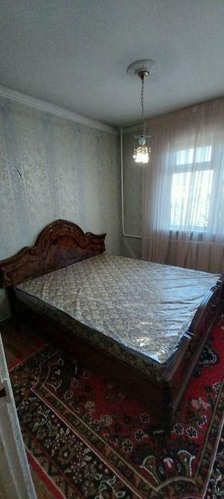 Talaba qizlarga 2 x 500ye.Olmazor t.Qoraqamich2/4.Beruni metro yaqin