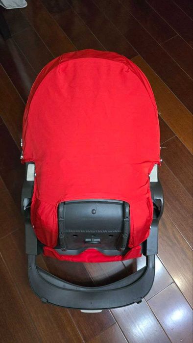 Коляска Stokke Trailz (красная в горошек)