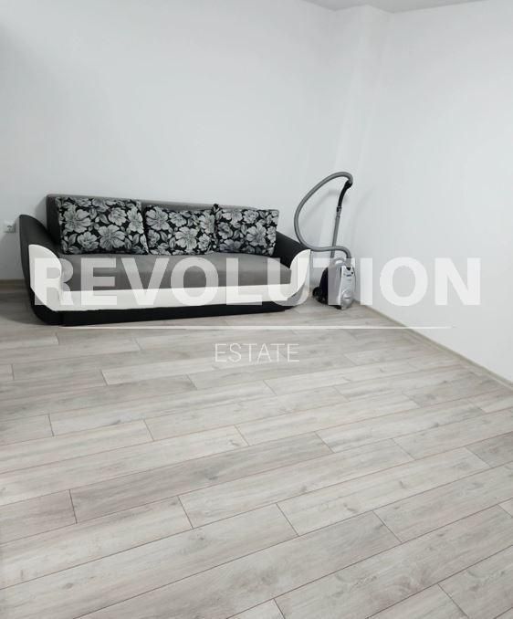 Дава се под наем Двустаен апартамент в Варна, Левски - 55 кв.м за 500 € - Снимка #1