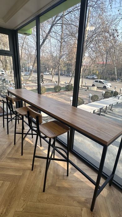 Продается барный стол