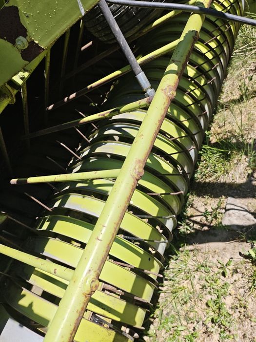 Presa de balotat rotunda claas Rollant 66 ,150/120 balotieră Rolland