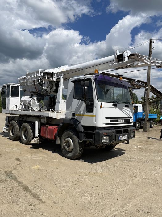 Foraje Fantani , diametru 1 m , cu tuburi beton vibropresate