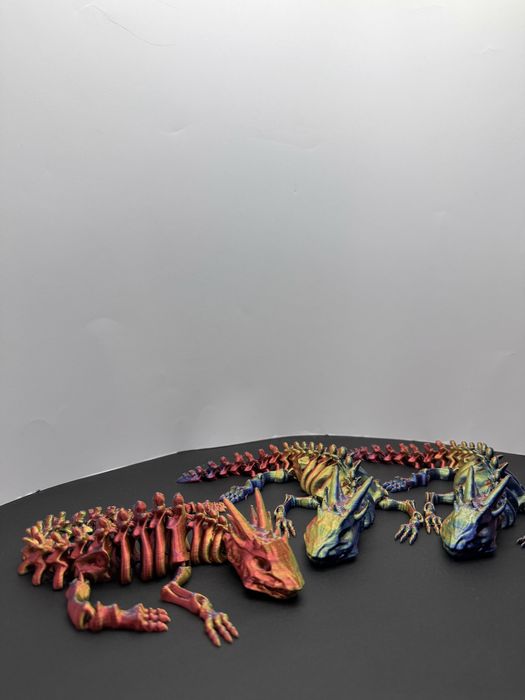 Dragon printat 3D cu articulatii