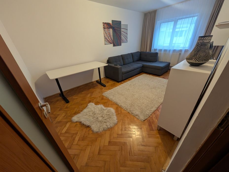 închiriat apartament 3 camere  metalurgie
