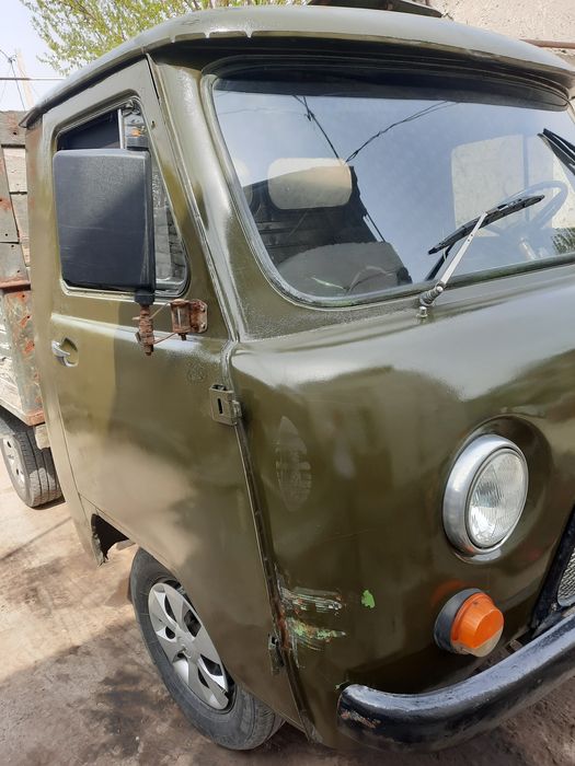 УВАЗ   йули 1977 мошина холати яхши 1 хафта ичида оладиганга ками бор