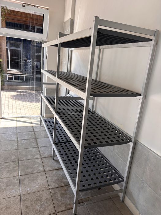 Rafturi aluminiu