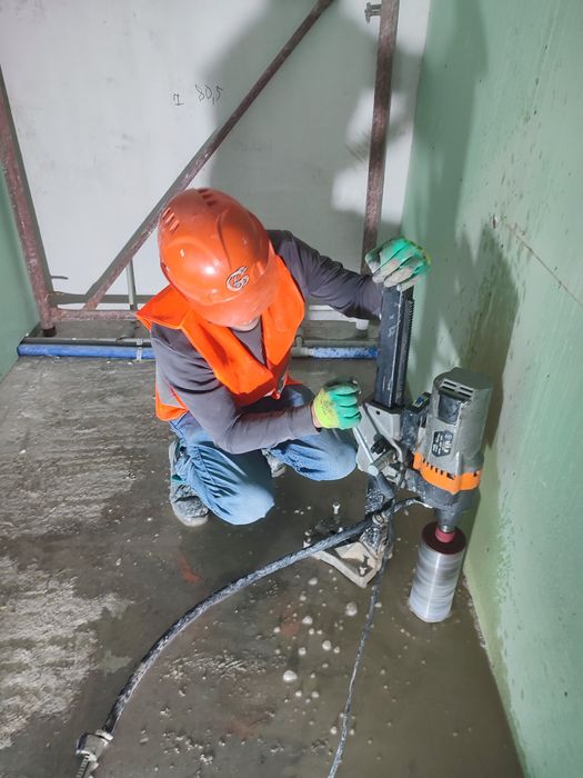 Сухое алмазное бурение