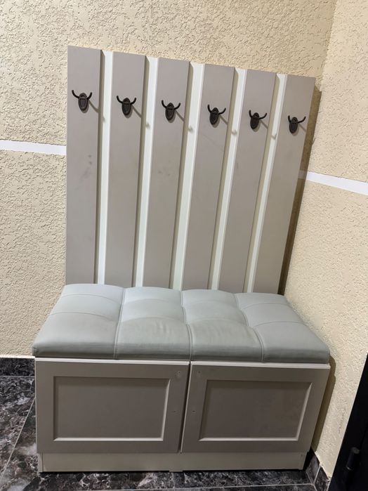 Обувница с сидением банкетница