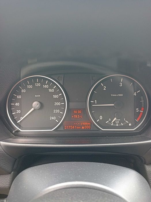 Vând Bmw e87 118d
