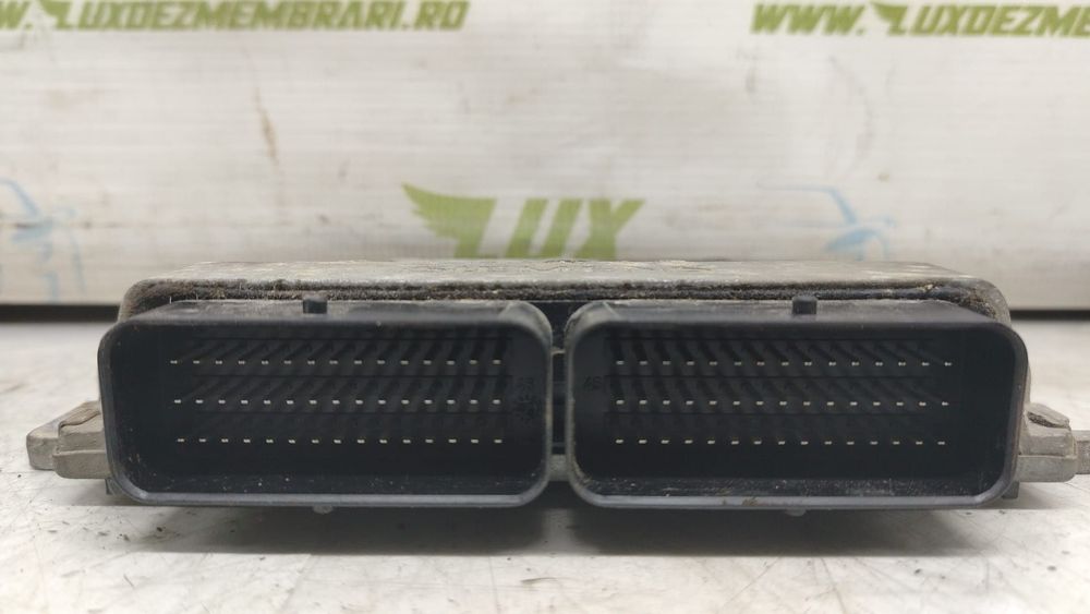 Calculator motor ecu 1.6 mpi 8200661124 Dacia Logan 1 [2004 - 2008]