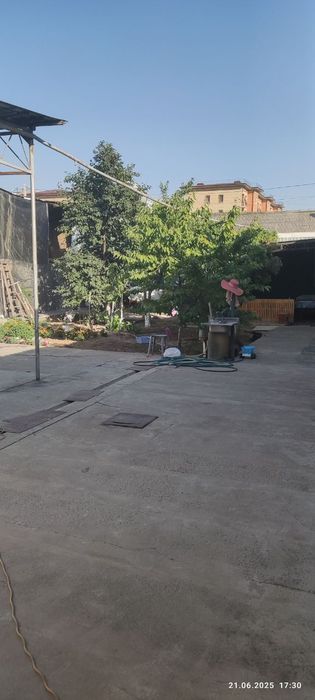 Sotiladi участок 4.65 сотки Саракулька_Фасад 22м_Под Застройку
