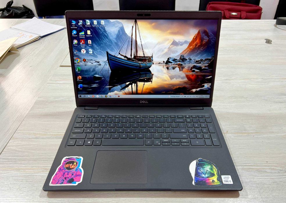 Dell Latitude i5 (512GB SSD) Touchscreen. Ideal holatda, Nasiya bor