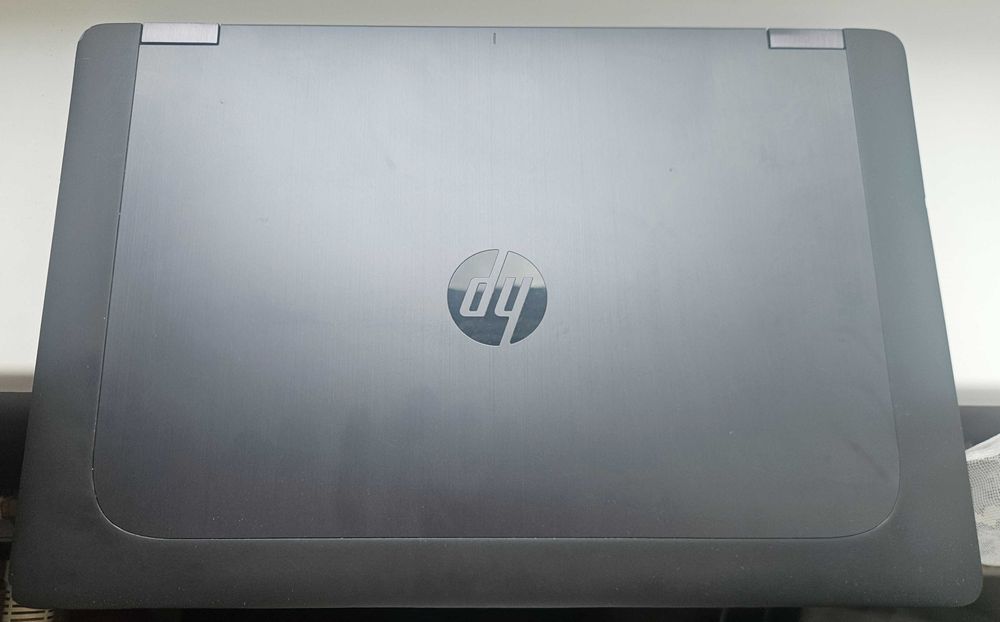 HP ZBook 15 Mobile Workstation i7 QuadCore 16/32Gb Ram Nvidia Quadro SSD, отлична батерия, Docking станция, Windows 11