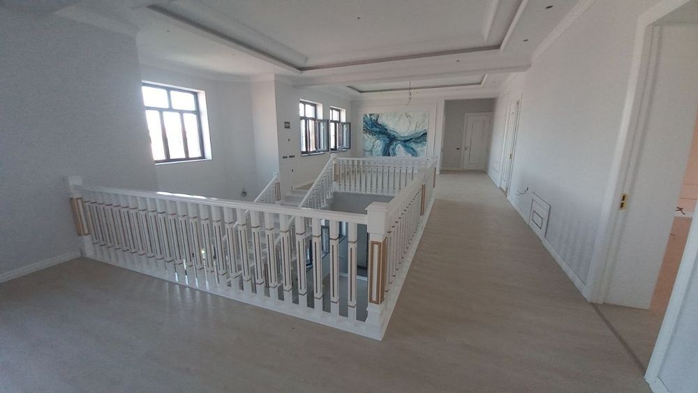 Zina va eshik xizmati