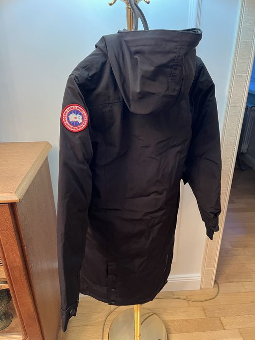 Продам пуховик женский