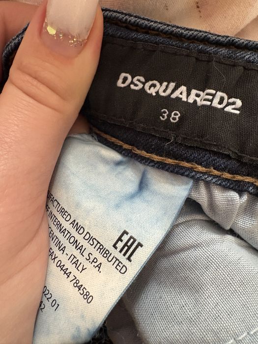 Vand Blugi dsquared2 dama