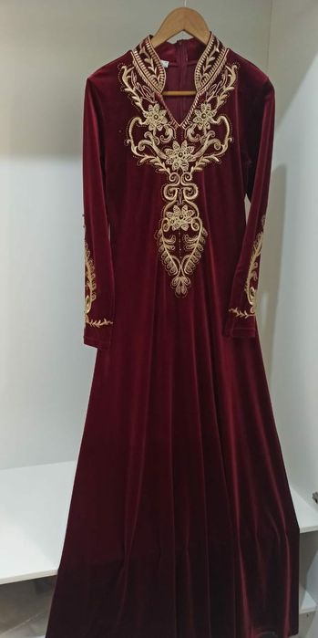 Модная женская одежда