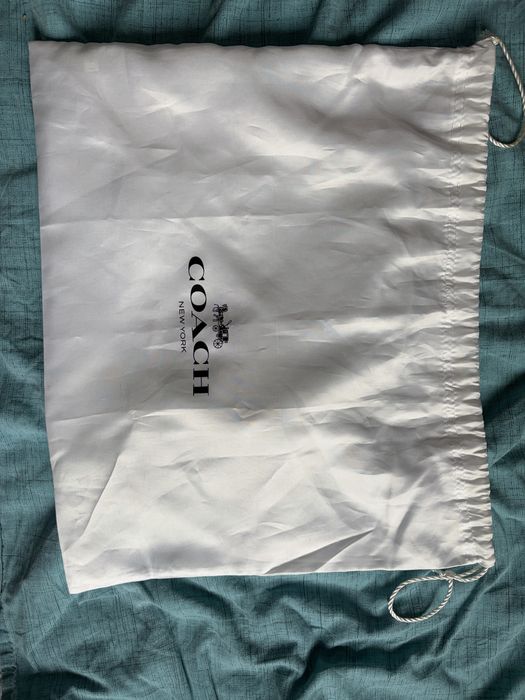 Продам рюкзак от Coach