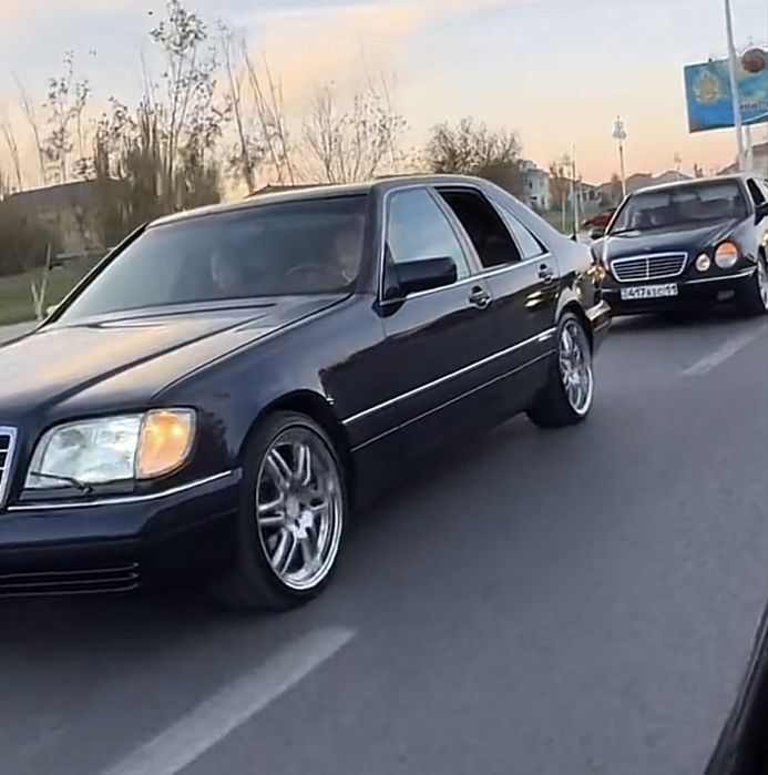 brabus r19 разноширокий