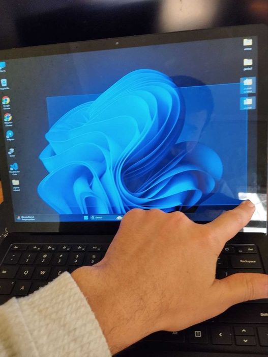 kompyuter samsung pro book 2 || Microsoft Surface 4