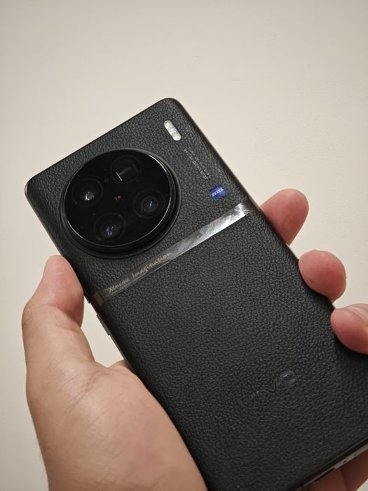 Vivo x90 pro + 512/12