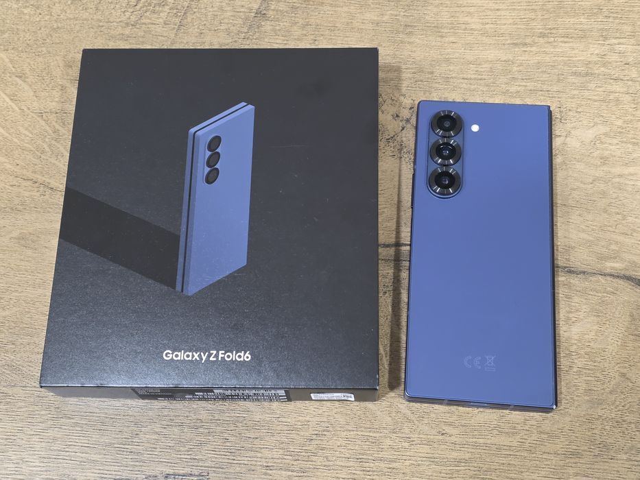 Samsung Galaxy Fold 6 Navy 256GB Гаранция