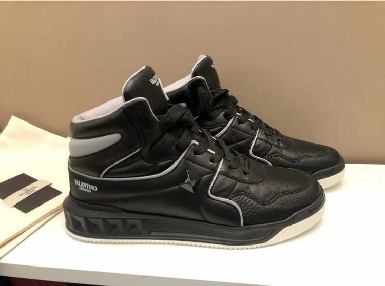 Valentino Garavani ghete piele 44-44,5 si 45 full box, retail 790 euro