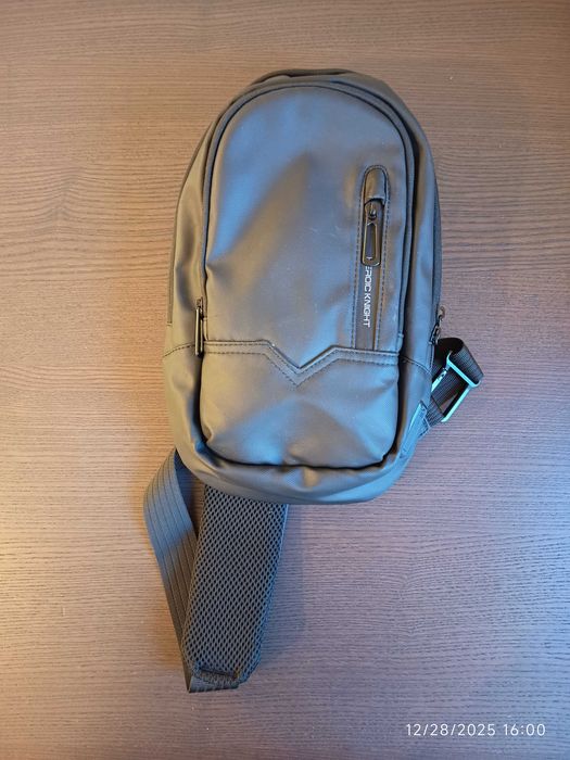 Мъжка раница с една презрамка