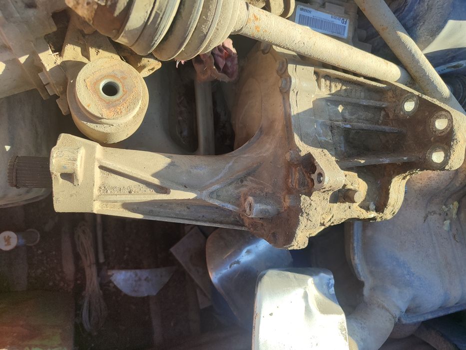 Продам на Шевроле Каптива 2.4