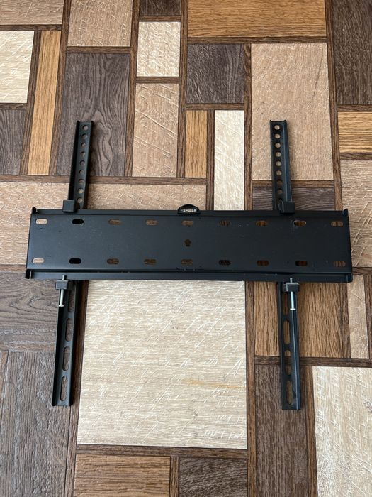 Кронштейн для тв