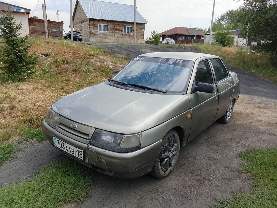 Продам ВАЗ 2110 на полном ходу.