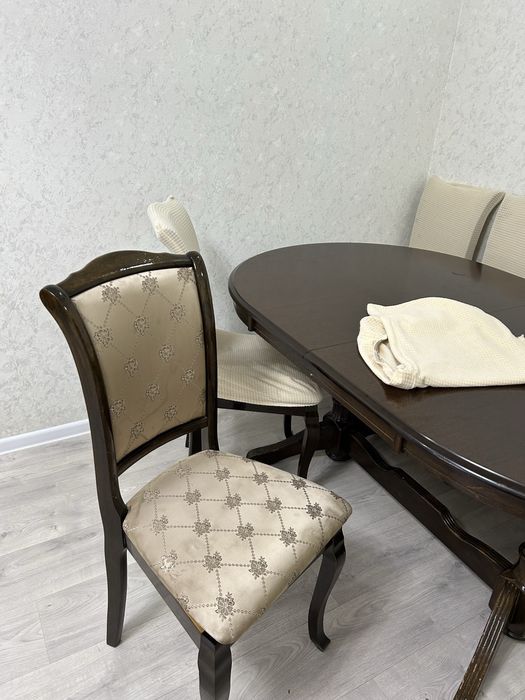 Продам  деревянный стули 6шт за 30 тыс