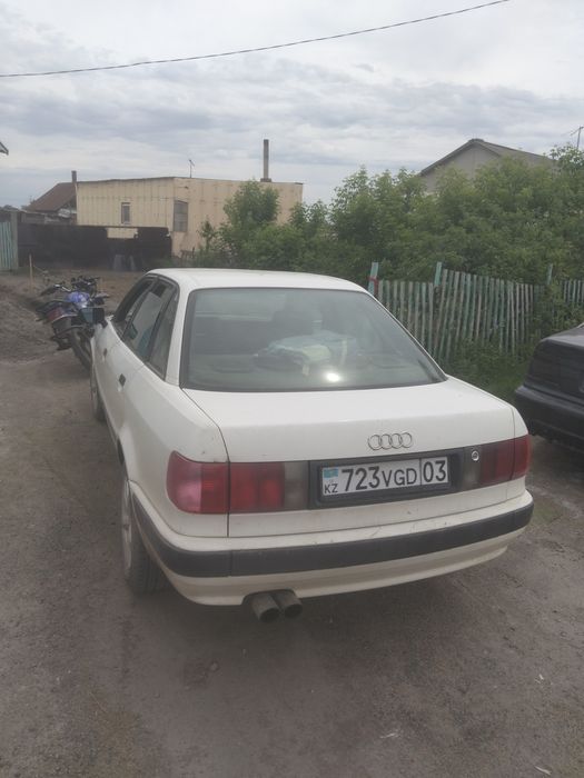 Продам ауди б4 на полном ходу