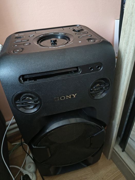 Vând Boxa Sony MHC-V11