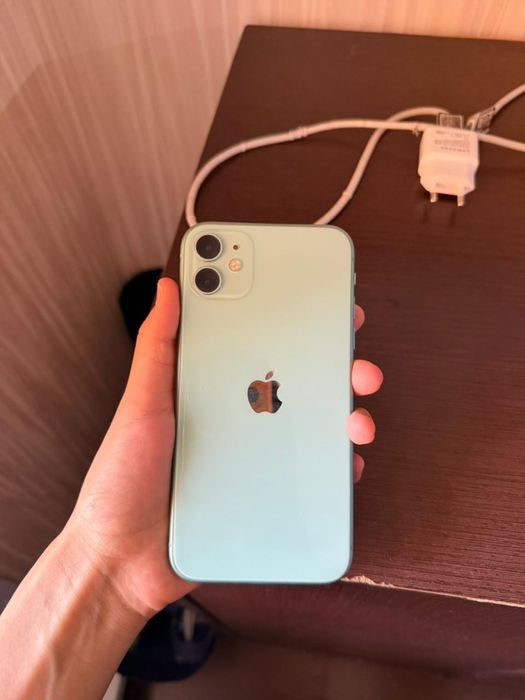 Iphone 11, с коробкой