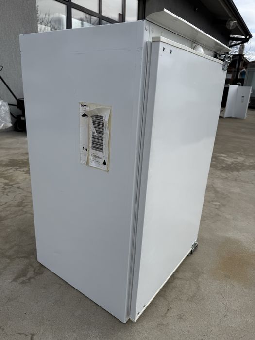 Малък хладилник за вграждане Neff - Bosch