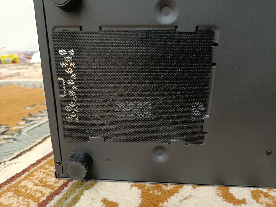 DEEPCOOL корпус  +4вентеляторами  в состояние новый без дефектов