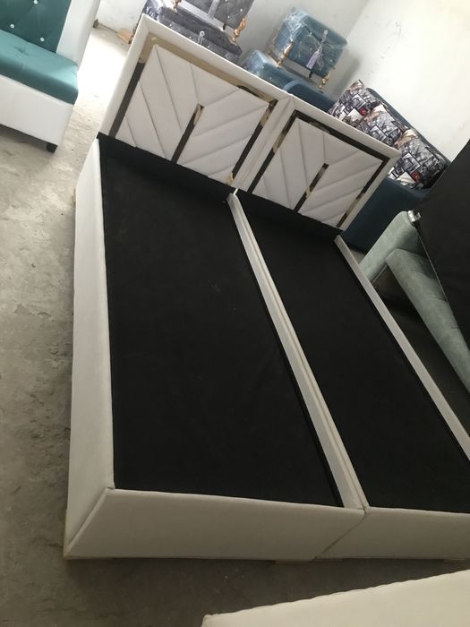 Кровать Кровать Двуспальная