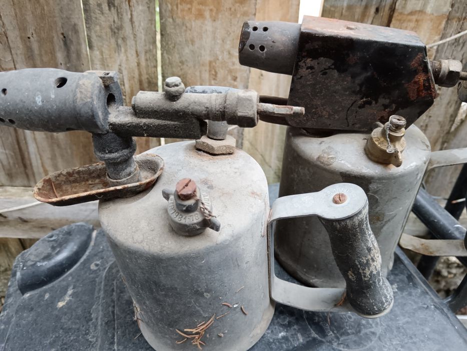 Lampi de benzina 2 buc